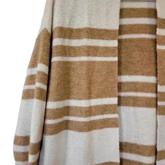 Banana Republic Women's Camel & White Striped Acrylic/Nylon/Spandex Knit Open Fr - Picture 4 of 11